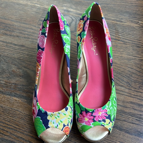 Lilly Pulitzer, NWOT, size 7, tweed patterned wedges - Picture 3 of 10